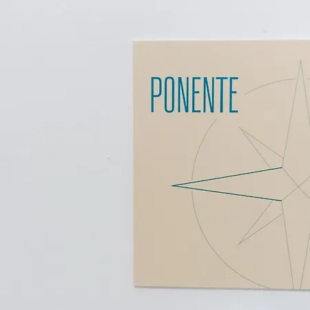 Oda ve Kahvaltı Palazzo Nicolaus Del Lungomare