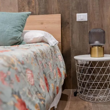 Palazzo Nicolaus Del Lungomare Bari