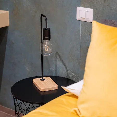 Palazzo Nicolaus Del Lungomare Oda ve Kahvaltı Bari