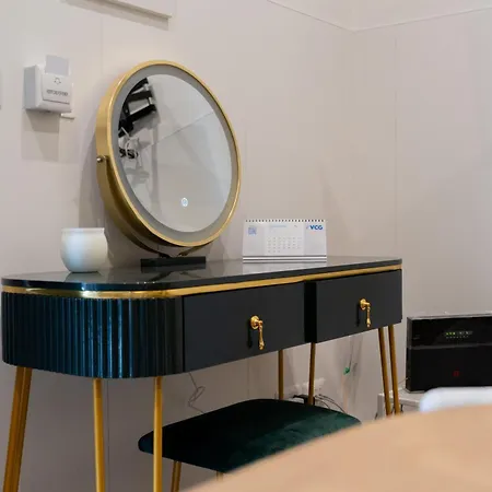 Palazzo Nicolaus Del Lungomare Bari