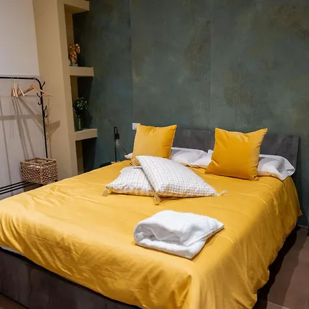 Palazzo Nicolaus Del Lungomare B&B 3*
