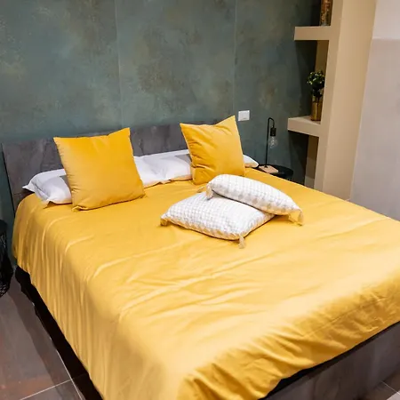 Palazzo Nicolaus Del Lungomare B&B 3*
